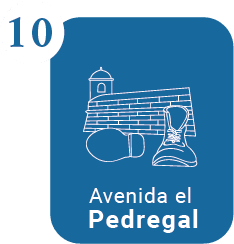 la Avenida El Pedregal en Getsemaní, Cartagena, una de las vías más amplias y singulares del barrio histórico